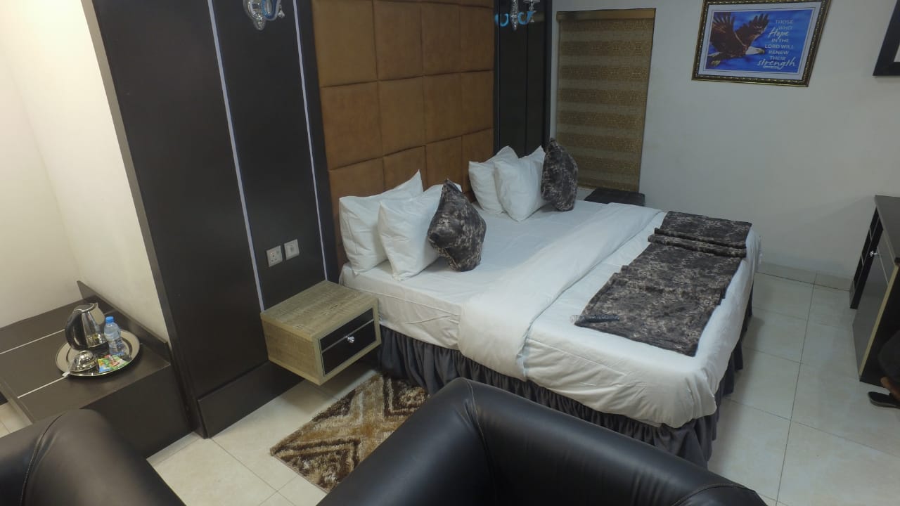 WhatsApp-Image-2021-12-24-at-7.49.00-PM-1