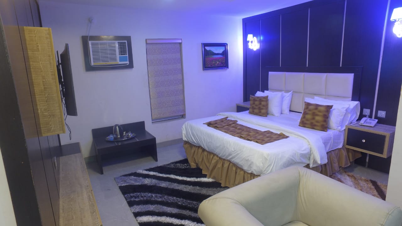 WhatsApp-Image-2021-12-24-at-7.49.00-PM